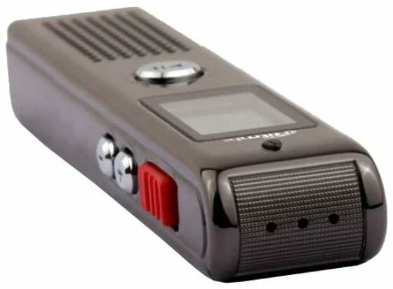 Уцененный товар Диктофон цифровой Ritmix RR-100 (черный, Б/У, небольшие потертости, не товарный вид упаковки, 46 г, сверхкомпактный металлический корпус, 87x19x12.6 мм, USB 2.0, 8 GB GB, до 136 часов, MP3, WMA)